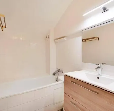 Duplex Charme Bastille - 8p - Confort Premium * Paris